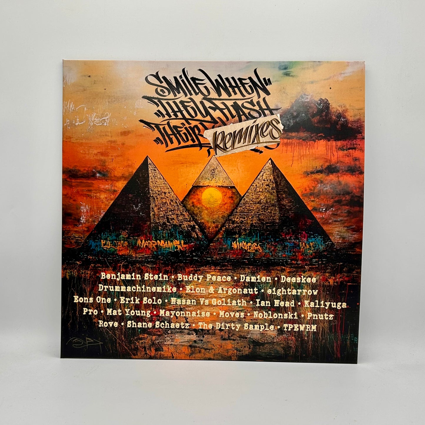 Various Artists - Smile When They Flash Their Knives Remixes